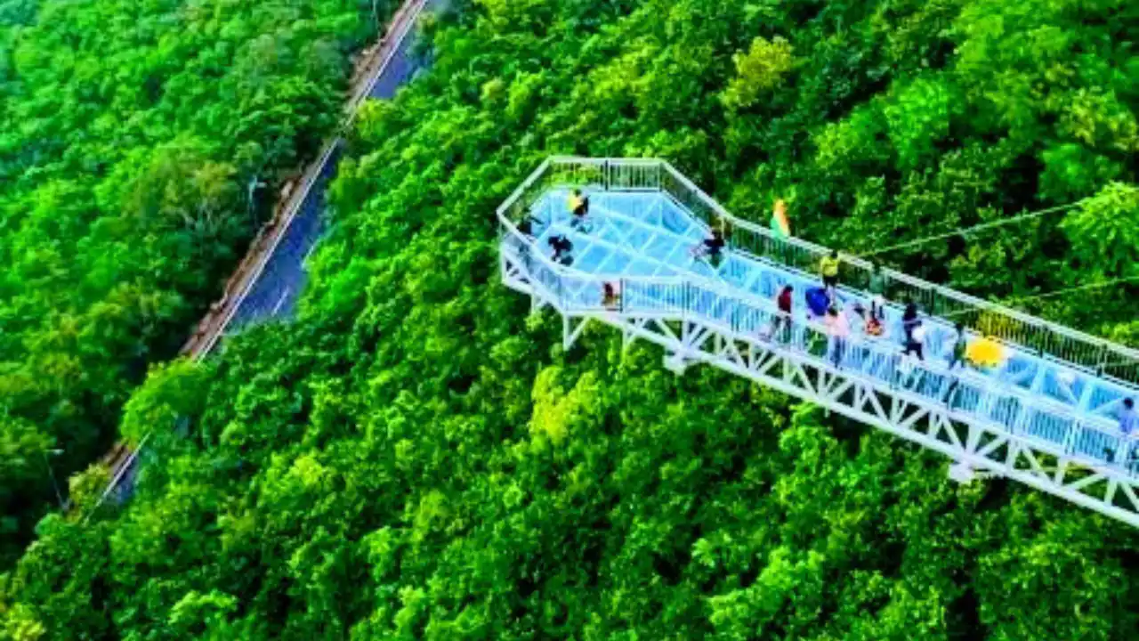 Vizagapatanam Glass Bridge